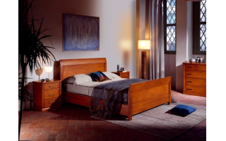 Esperide AM18 ágy tömörfából készül az olasz asztalos mesterek hagyományait követve.