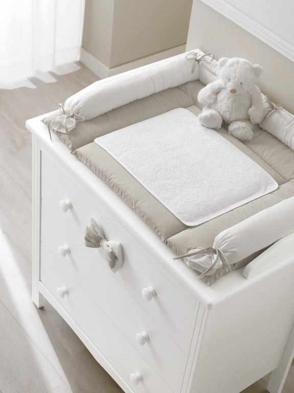 e Lilli masnis babaágy-2