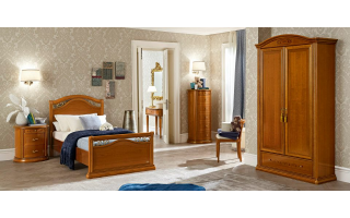 Siena 3 klasszikus olasz gyerekbútor, ágy, szekrény, komód és éjjeliszekrény megvásárolható a Lineaflex Olasz Bútoráruház és Ágybetét Stúdióban.