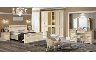 Torriani Avorio 2 prémium kategóriás hálószoba ágy, szekrény, komód és éjjeliszekrény megvásárolható a Lineaflex Olasz Bútoráruházban.