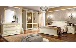 Treviso frassino 3 hálószoba ágy, szekrény, komód és éjjeliszekrény megvásárolható a Lineaflex Olasz Bútoráruházban.
