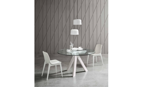Run modern étkezőasztal Ø 140 cm  edzett üveglappal különféle színű lábakkal rendelhető.
