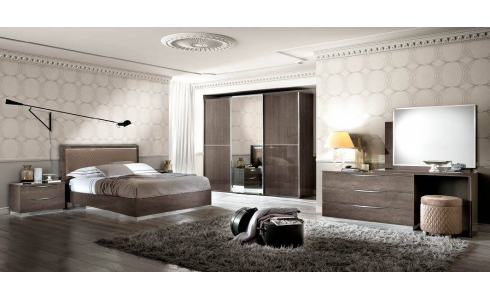 Platinum hálószoba különleges magasfényű ezüst nyír színben közvetlenül Olaszországból.