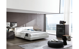 Club modern olasz kárpitos ágy többféle színben és szövettel rendelhető bútoráruházunkban.