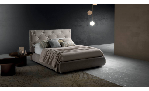 Diamond modern olasz kárpitos ágy több színben, több kárpitkategóriában rendelhető bútoráruházunkban.