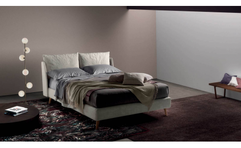 Fun Double modern olasz kárpitos ágy több színben, több kárpitkategóriában rendelhető bútoráruházunkban.