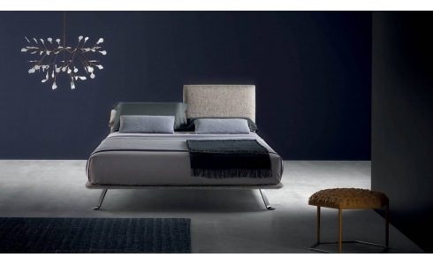 Just modern olasz kárpitos ágy relax funkciós fejvéggel több színben rendelhető bútoráruházunkban.